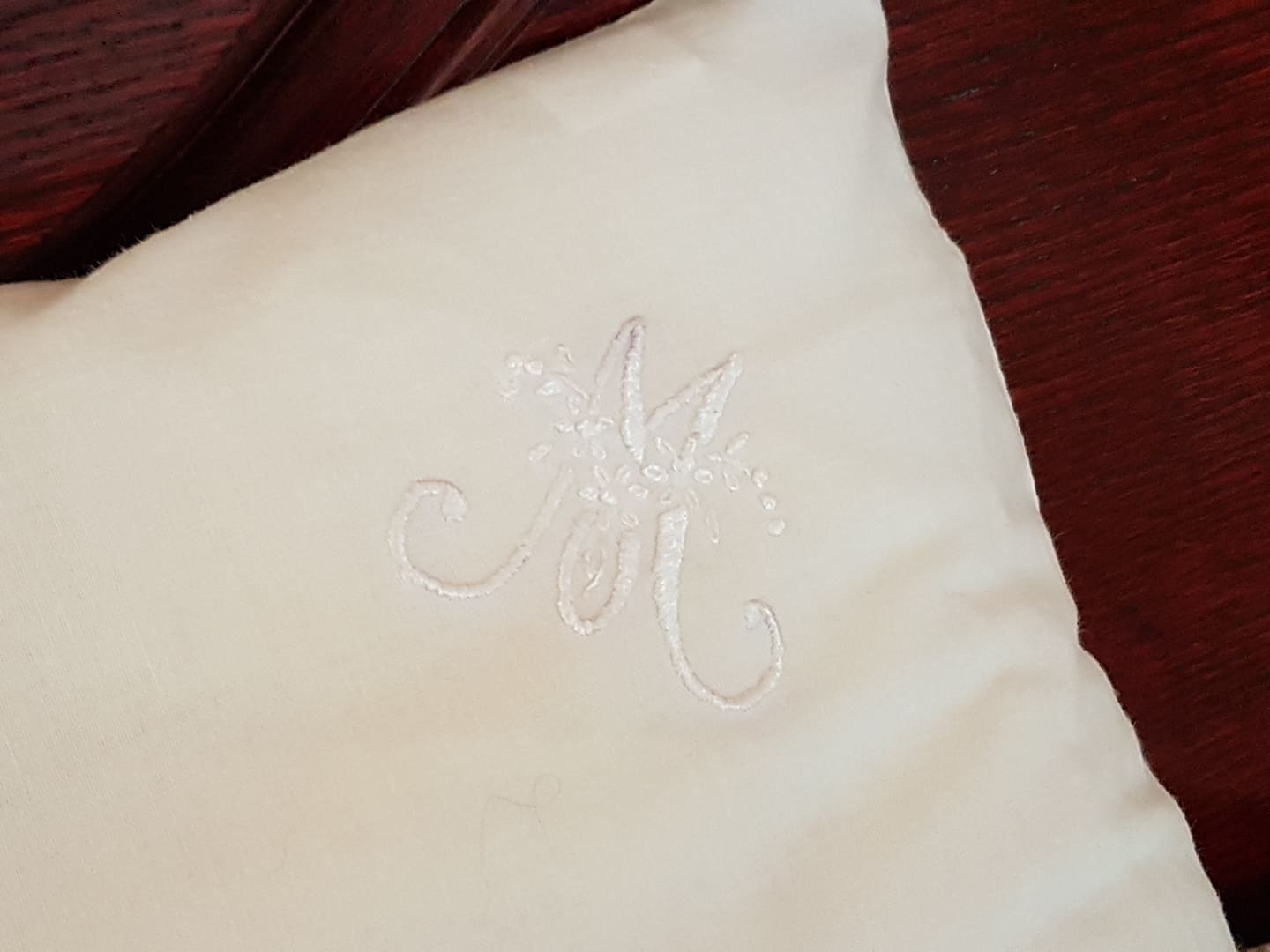 Monogramy