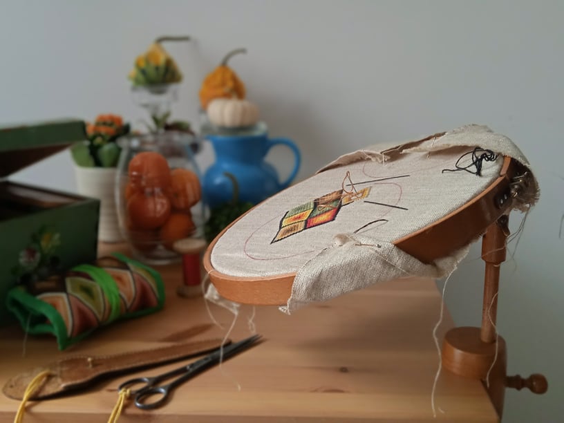Tamborek przykręcany